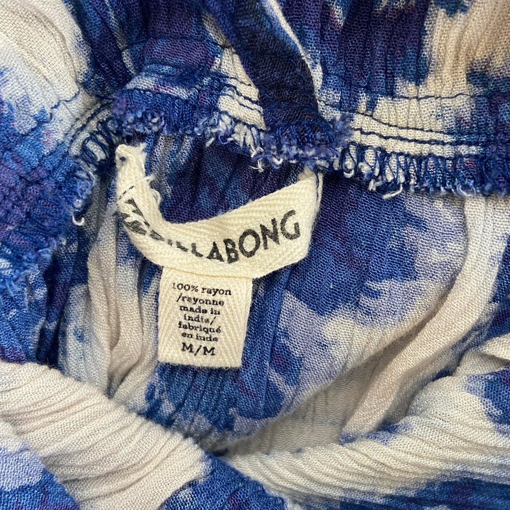 Blue Floral V-Neck Women’s Dress - Picture 15 of 15